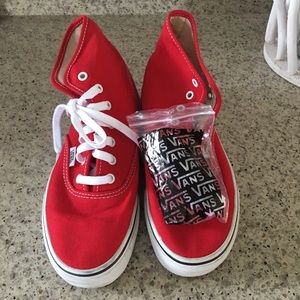 Vans mens size 4